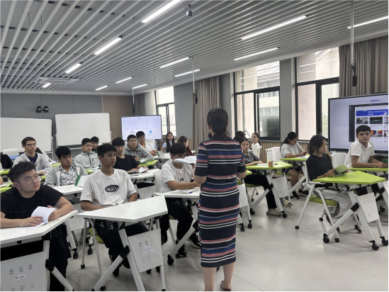 K8成功举办2025级职工入学教育系列活动